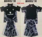 2026-2027 Manchester United club black kids goalkeeper soccer jerseys