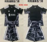 2026-2027 Liverpool club black kids goalkeeper soccer jerseys